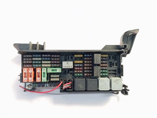 1645403372 boîtes fusibles - À,