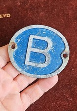 VINTAGE AUTOMOBILE RADIATOR