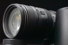 Nikon AF VR NIKKOR 80-400mm F/4.5-5.6 D ED Zoom F mount Telephoto Lens 8008