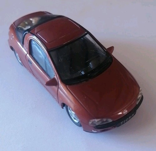 Opel tigra schuco - tigra, 1:43