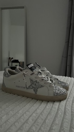 Golden goose - golden,