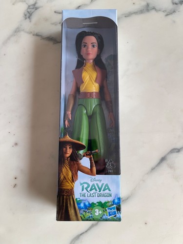 Grande poupee figurine - figurine, disney