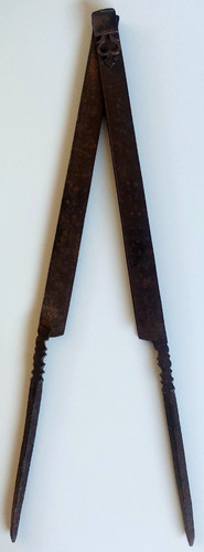 Large wrought iron stone - large,
