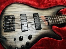 Ibanez SR605E-BKT / guitare