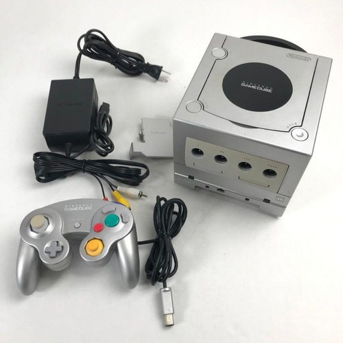 Nintendo gamecube silver - nintendo,