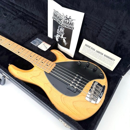 Music man usa - usa, stingray