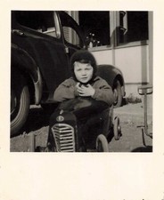 OLD PHOTOGRAPH ANTIQUE CHILD TOY IN HIS PEDAL CAR