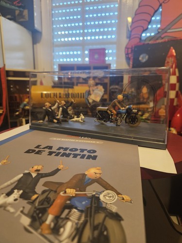 Grande voiture tintin kuifje - tintin,
