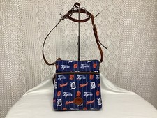 DOONEY & BOURKE SACOCHE A