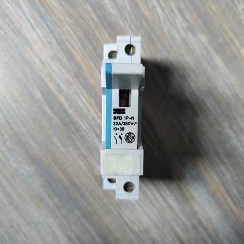 Porte fusible sfd 10x38 - porte-fusible, 1p+n