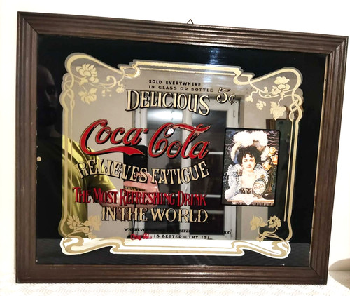 Grand miroir publicitaire