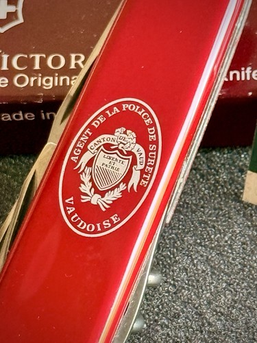 Victorinox police sûreté - police,