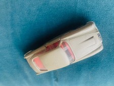 ASTON MARTIN DB 6 / solido /