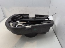 Cric (Ensemble depannage) VOLKSWAGEN POLO 5 PHASE 2 6Q0012115K