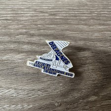 Pins vintage Delagnes 1er saut