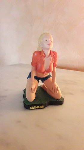 Manara figurine cristina - manara,