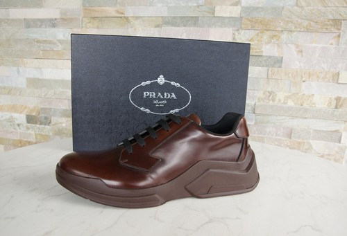 Prada chaussures à - eu,