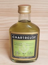 RARE 1970'S 20cl Green Chartreuse Bottle Flask Petaca Flask Voiron