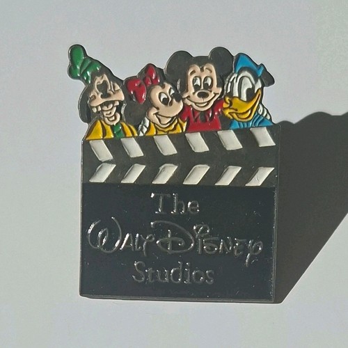 Disney pin the walt - walt,