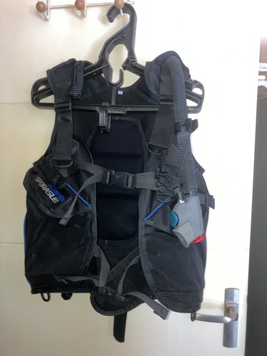 Gilet stabilisateur plongée