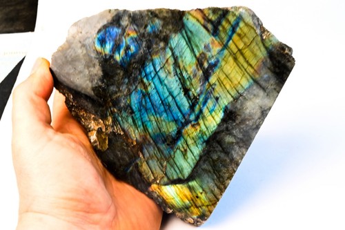 Bloc labradorite polie sur - de,