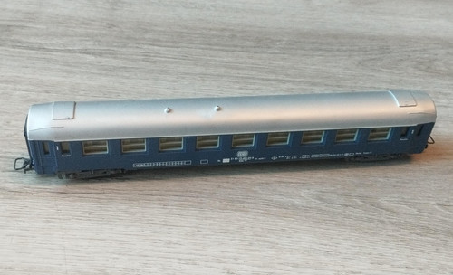 Train electrique wagon - train,
