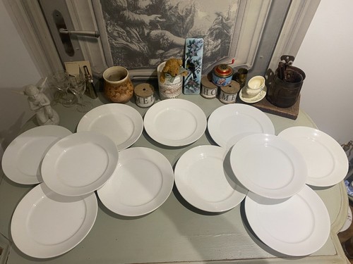 Assiettes plates blanches - 11,