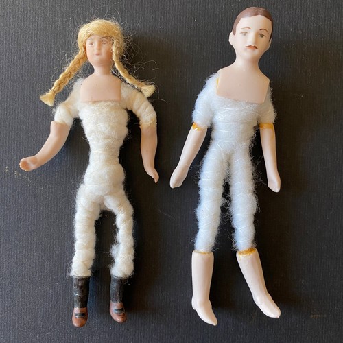 Poupée miniature couple - -,