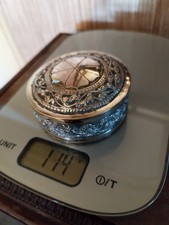 Boîte Ronde à Décor Floral