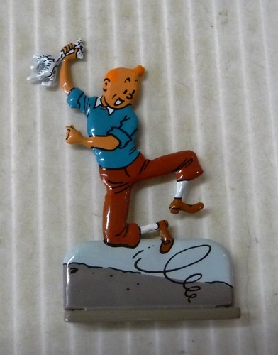 Figurine plate tintin heureux - plate,