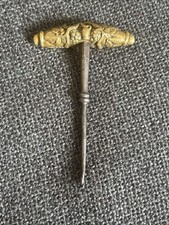 ANCIEN TIRE BOUCHON TIRE FUT