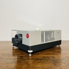 Leica Pradolux  24 Projecteur