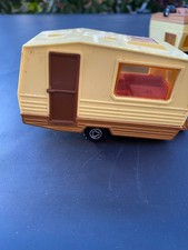 42 CARAVANE POUR CIRQUE PINDER