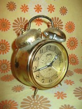 Vintage 80s Ancien RÉVEIL MATIN MATY QUARTZ en MÉTAL DORÉ W. GERMANY A Pile