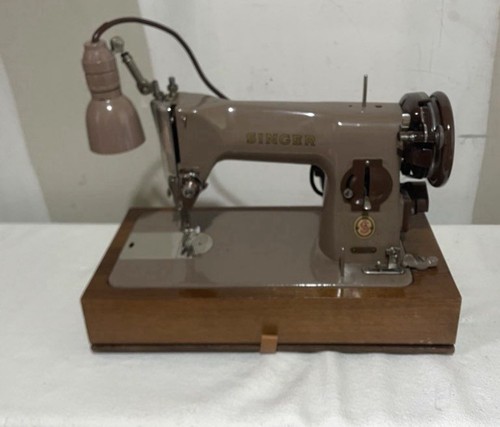Machine coudre singer 215g - machine,