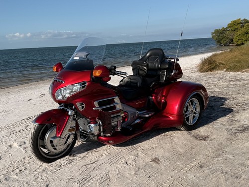 2003 honda gl1800 - honda,