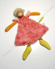 Doudou Plat Zaza La Poule Rose