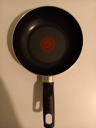 Poêle tefal neuve - poêle, de