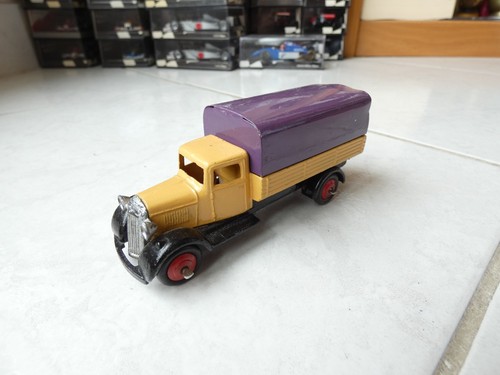 Camion baché 25b - camion, rare