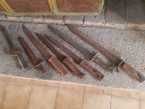 Lot baïonnettes ancienne - lot,