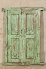 Fenêtre petite grille porte