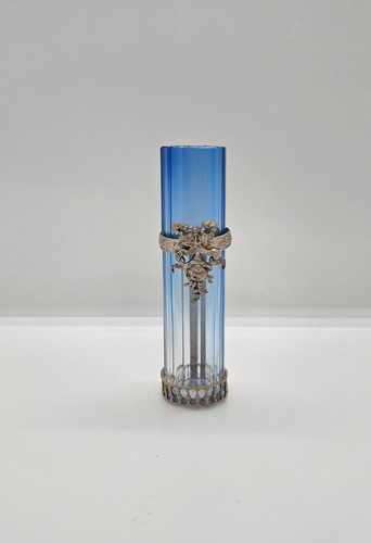 Soliflore bouquetière pour - ,