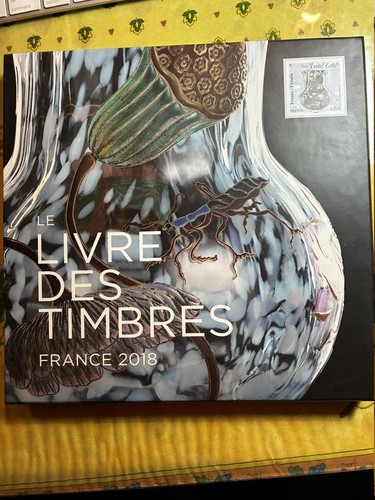 Livre neuf avec timbre - livre, poste