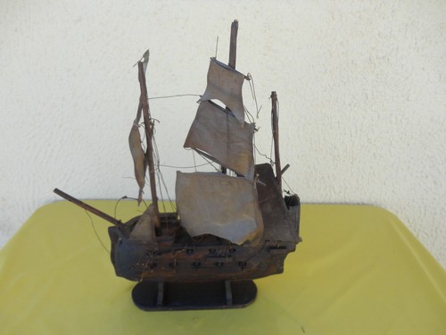 Maquette bateau bois - bois, avec
