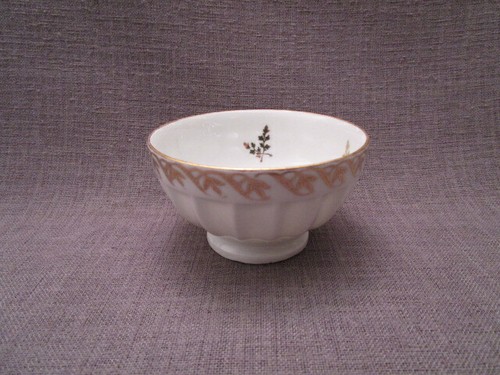 Petit bol ancien porcelaine - en,
