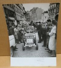PARIS MONTMARTRE photography slow motion race 1966 micro tractor