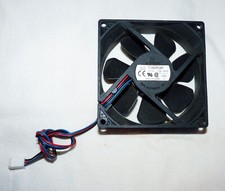 Ventilateur PC 12V 90/92x25mm