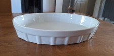 Plat blanc pour four en