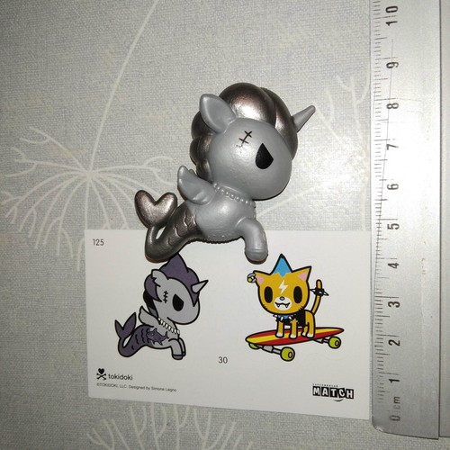 Art toy figurine premium - art,