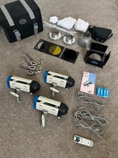 JTL Versalight D500 Studio Flash Kit – 3x Monolights + Softboxes, Barn Door, etc